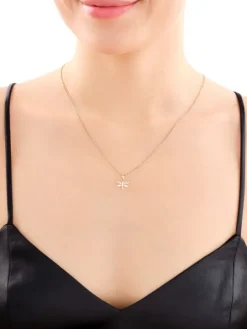 Zawieszka z żółtego złota z diamentami - ważka - 0,01 ct - próba 375