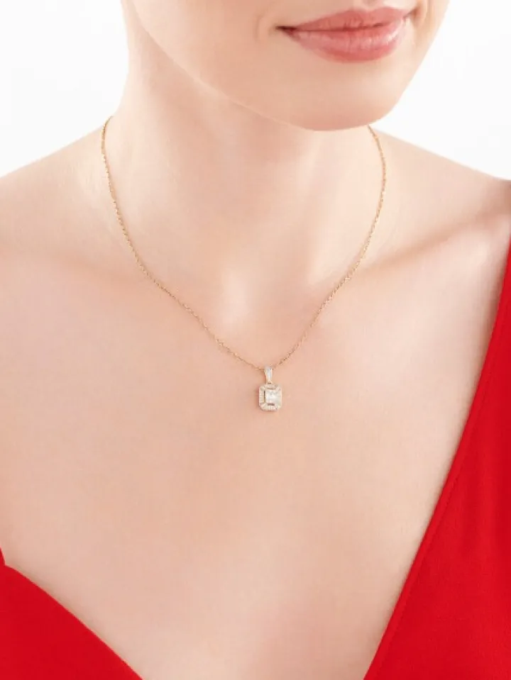 Zawieszka z żółtego złota z diamentami - 0,24 ct - próba 585