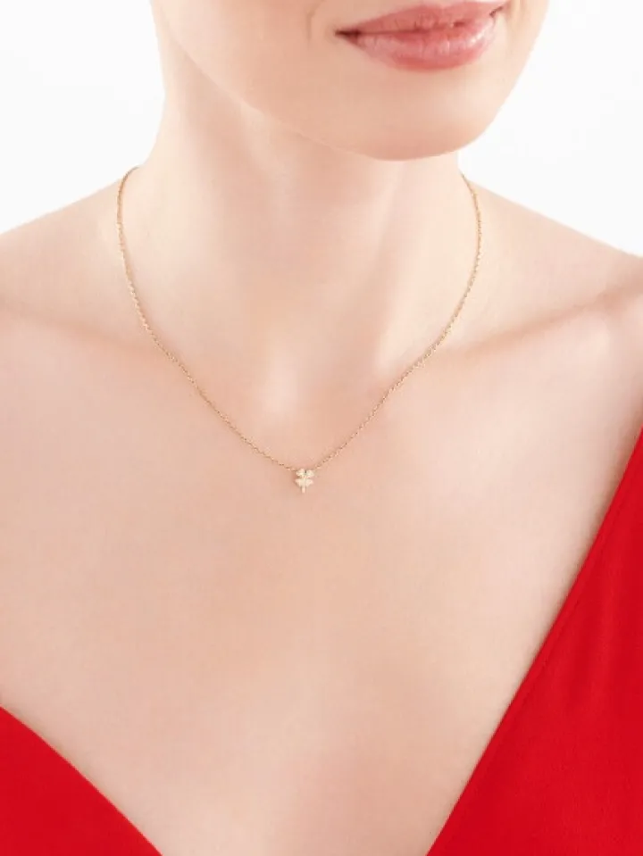 Zawieszka z żółtego złota z diamentami - koniczyny - 0,02 ct - próba 375