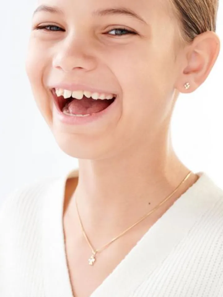 Zawieszka z żółtego złota z diamentami - puzderko - serce - 0,01 ct - próba 375