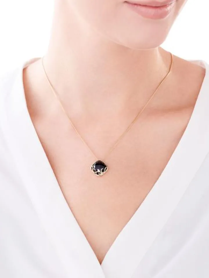 Zawieszka z żółtego złota z diamentami i onyksem - próba 585