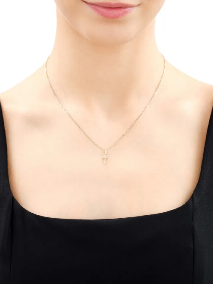 Zawieszka z żółtego złota z diamentami - krzyż - 0,02 ct - próba 585