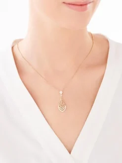 Zawieszka z żółtego złota z diamentami - 0,08 ct - próba 585