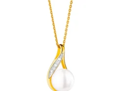Zawieszka z żółtego złota z diamentami i perłą - próba 375