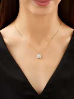 Zawieszka z żółtego złota z diamentami - 0,72 ct - próba 585