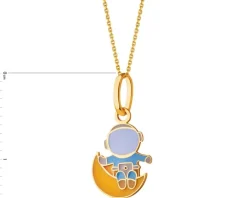 Złota zawieszka z emalią - kosmonauta na Księżycu