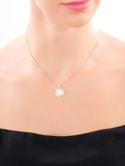 Złota zawieszka z opalem i cyrkoniami