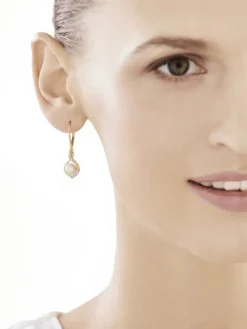 Złote kolczyki z perłami i cyrkoniami