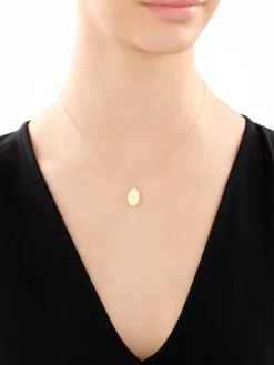 Złoty naszyjnik - łezka
