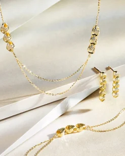 Złoty naszyjnik, ankier