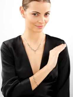 Złoty naszyjnik z cyrkoniami