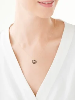 Złoty naszyjnik z malowanym elementem ozdobnym, ankier - serce, nieskonczoności