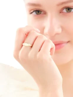 Złoty pierścionek - sygnet