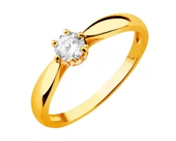 Złoty pierścionek z cyrkonią