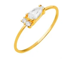 Złoty pierścionek z cyrkoniami