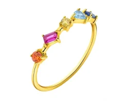 Złoty pierścionek z cyrkoniami