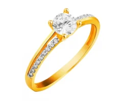 Złoty pierścionek z cyrkoniami