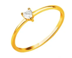 Złoty pierścionek z cyrkoniami