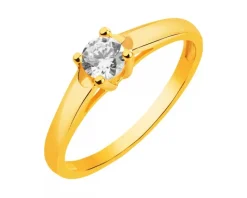 Złoty pierścionek z cyrkonią