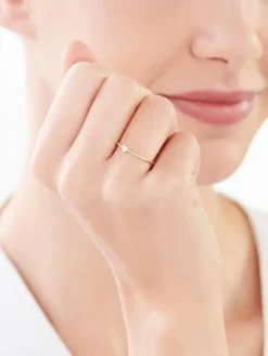 Złoty pierścionek z cyrkonią - serce