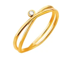 Złoty pierścionek z cyrkonią