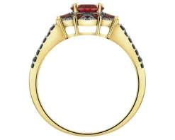 Złoty pierścionek z cyrkoniami