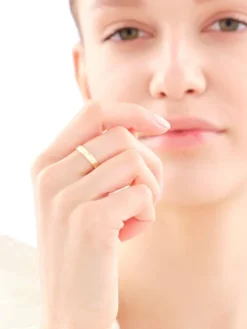 Złoty pierścionek z cyrkoniami - gwiazdy