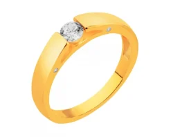 Złoty pierścionek z cyrkoniami