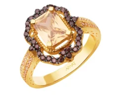 Złoty pierścionek z cyrkoniami