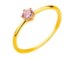 Złoty pierścionek z cyrkonią