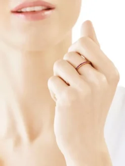 Złoty pierścionek z rubinami syntetycznymi - Eternity