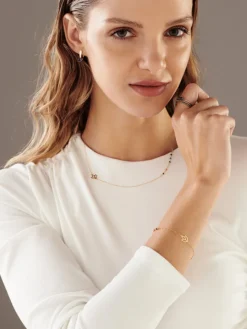 Złoty pierścionek z szafirami syntetycznymi - Eternity